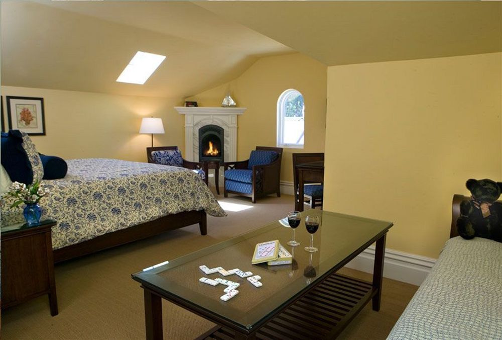 West Cliff Inn, A Four Sisters Inn Санта-Крус Экстерьер фото